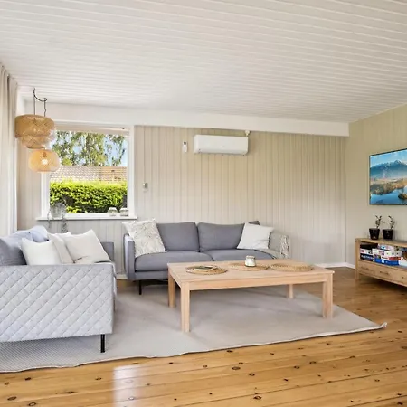 Volmer - 700m From The Sea By Interhome Hejls